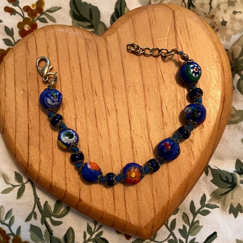 Murano Glass Blue Beaded Bracelet with Floral Details